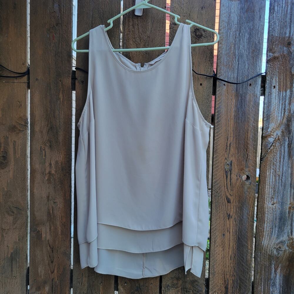 Soft Surroundings Women's L Beige Blouse
